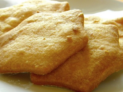 Biscotti salati al parmigiano