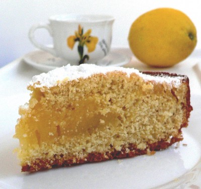 Torta con crema al limone