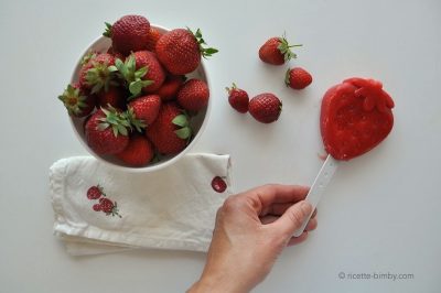 Ghiaccioli alla fragola Bimby