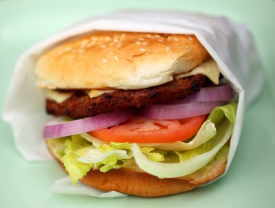 Hamburger di carne al peperoncino