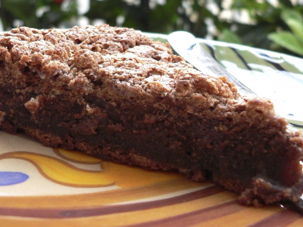 Torta al cioccolato con le uova di Pasqua