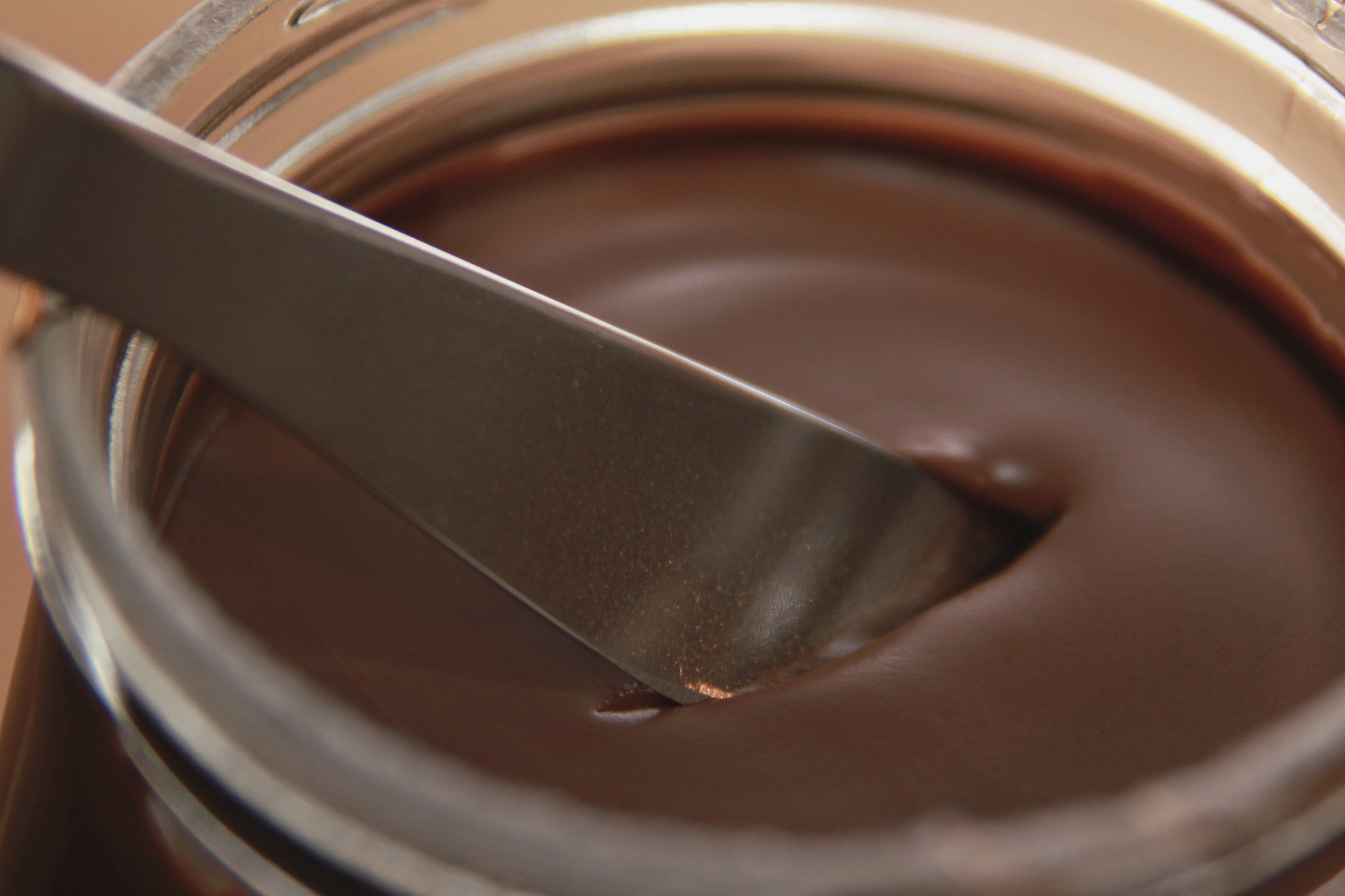 Шоколадное масло без какао. Производство шоколада. Шоколадная паста. Конширование шоколада. Формовка шоколада.