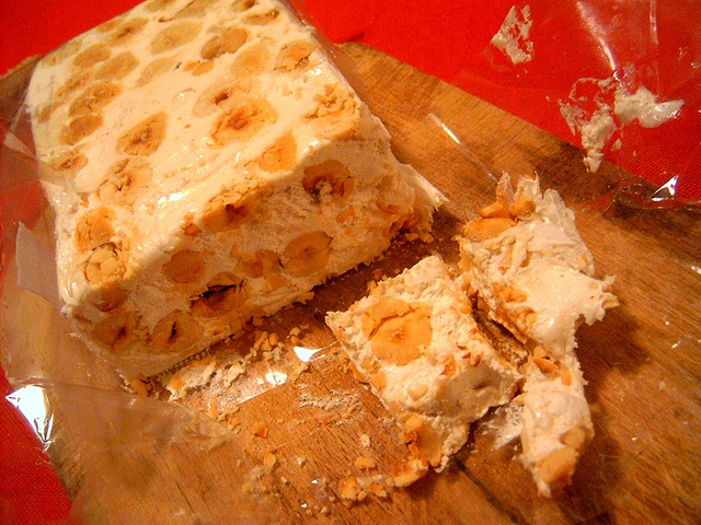 Torrone bianco