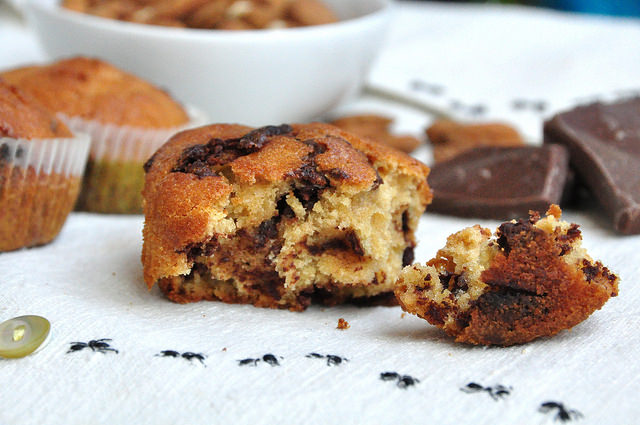 Muffin senza latte e burro con gocce di cioccolato