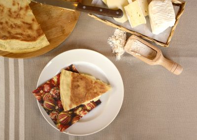 Focaccia veloce in padella al formaggio