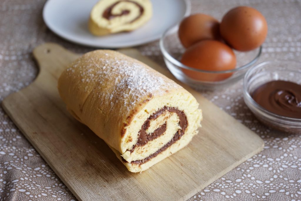 Rotolo alla Nutella senza lievito