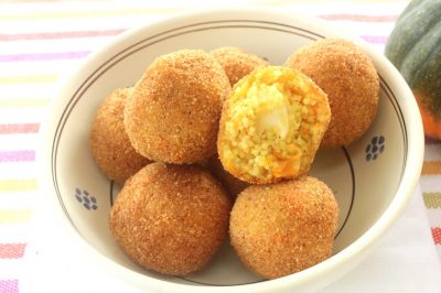 Polpette di cous cous, provola e zucca