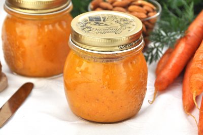 Confettura carote e mandorle