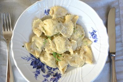 Pasta ripiena ai carciofi