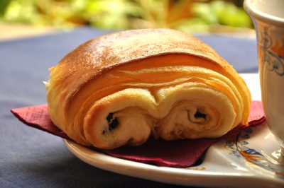 Saccottini al cioccolato (pain au chocolat)