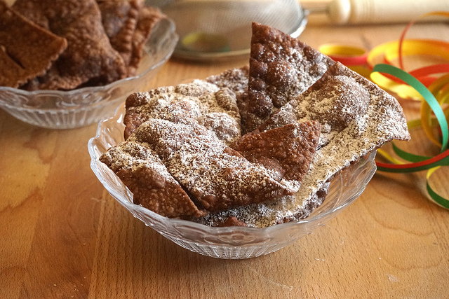 Chiacchiere al cacao