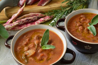 Fagioli in umido con gambuccio