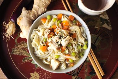 Noodles pollo e verdure