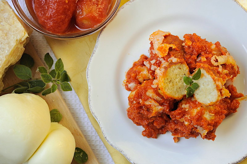 Polpette di pollo al sugo alla pizzaiola