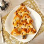 Albero di Natale di pasta sfoglia salato con salmone Bimby