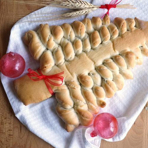 Pane albero di natale salato Bimby