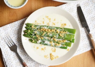 Asparagi al vapore