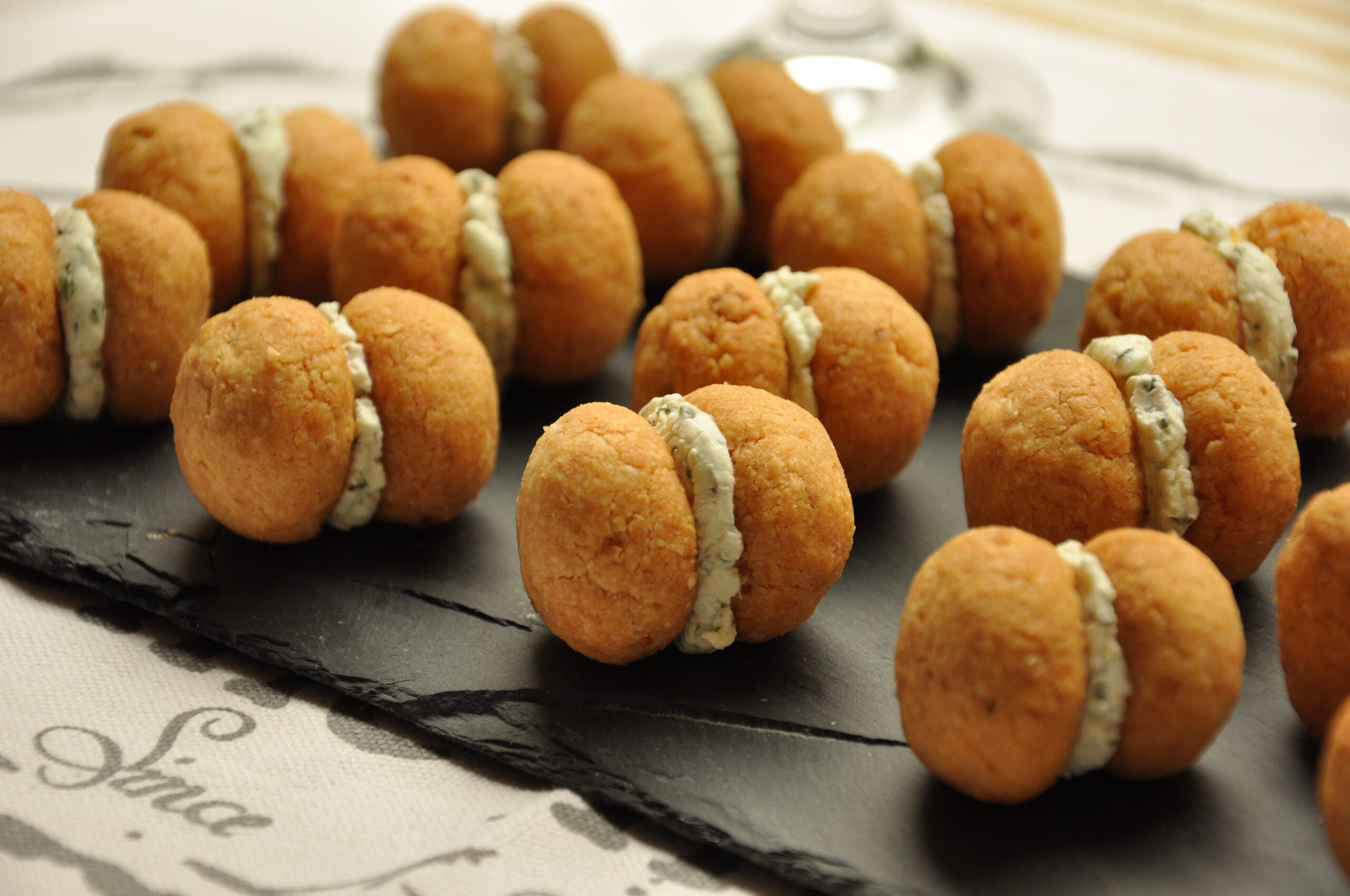 Baci di dama salati Bimby TM31 Baci di dama salati Bimby TM31