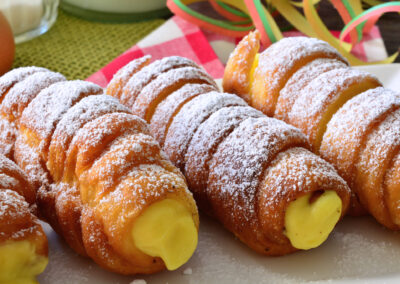 Cannoncini alla crema