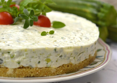 Cheesecake salata alle zucchine