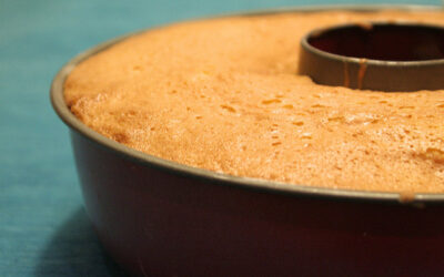 Ciambellone alto e soffice allo yogurt Bimby