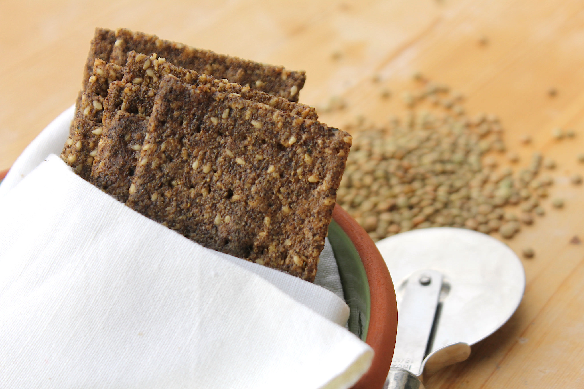 Cracker con farina di lenticchie Bimby