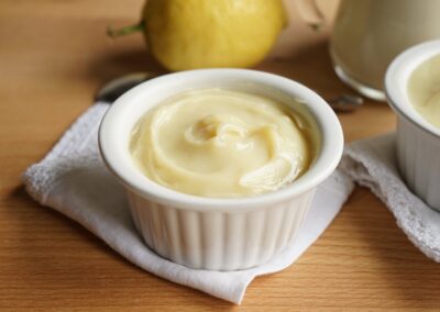 Crema pasticcera vegan senza latte e uova