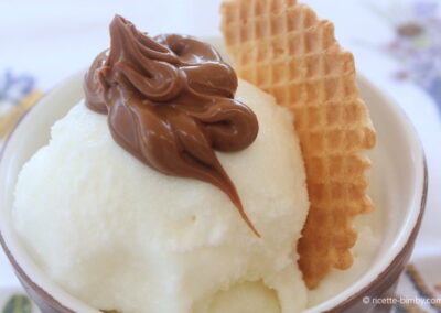 Frozen yogurt