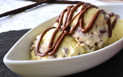 Gelato variegato alla nutella