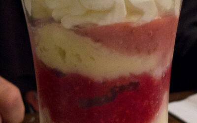 Gelato zuppa inglese