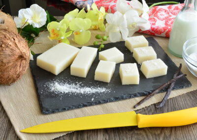 Haupia panna cotta senza gelatina al cocco