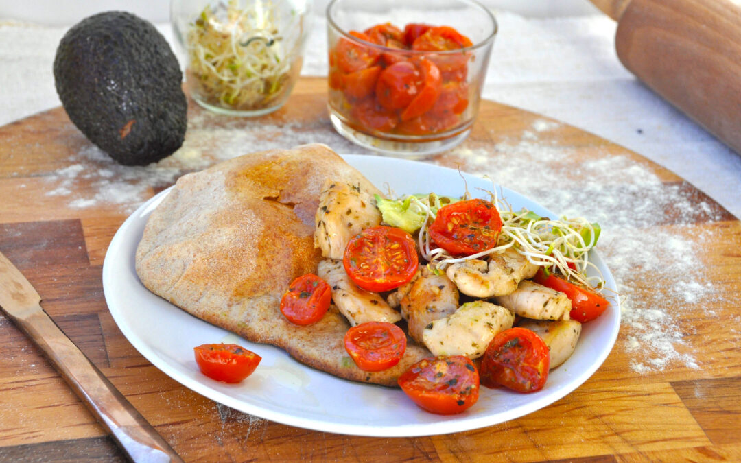 Insalata di pollo e pita