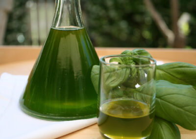 Liquore al basilico