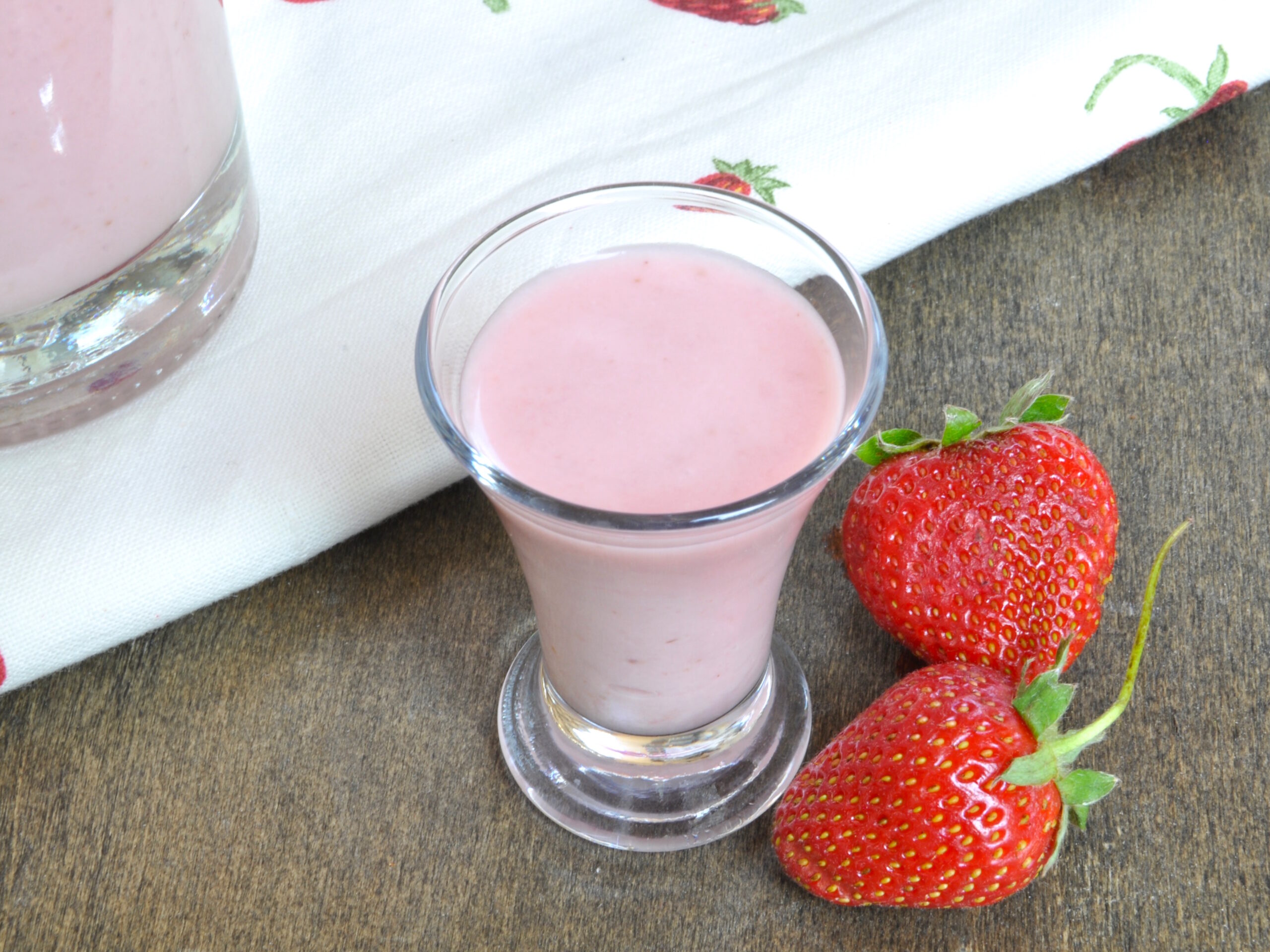 Liquore panna e fragole Bimby