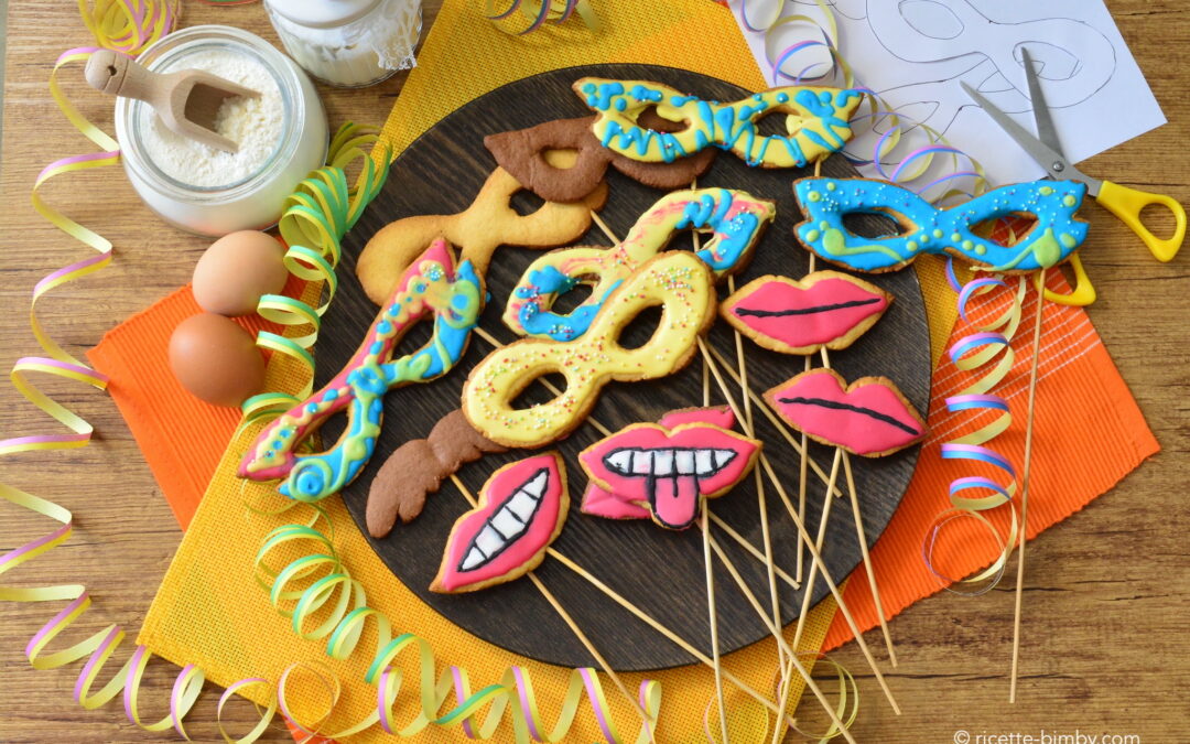 Mascherine di frolla: i biscotti di Carnevale col Bimby!