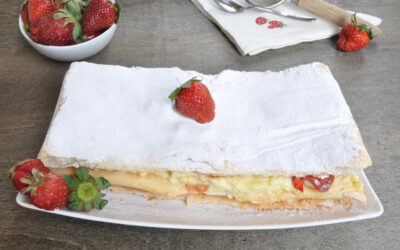 Millefoglie crema e fragole