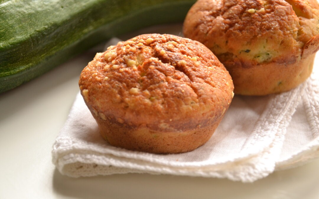 Muffin salati alle zucchine