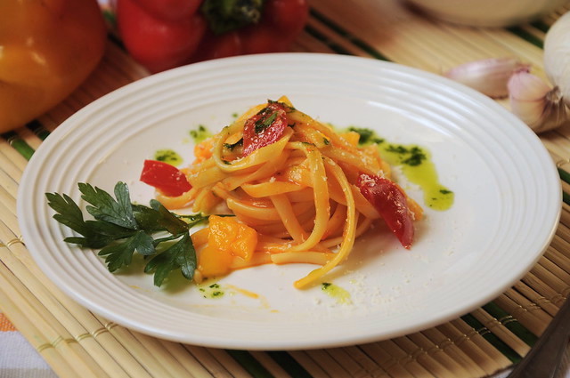 Pasta con peperoni Bimby