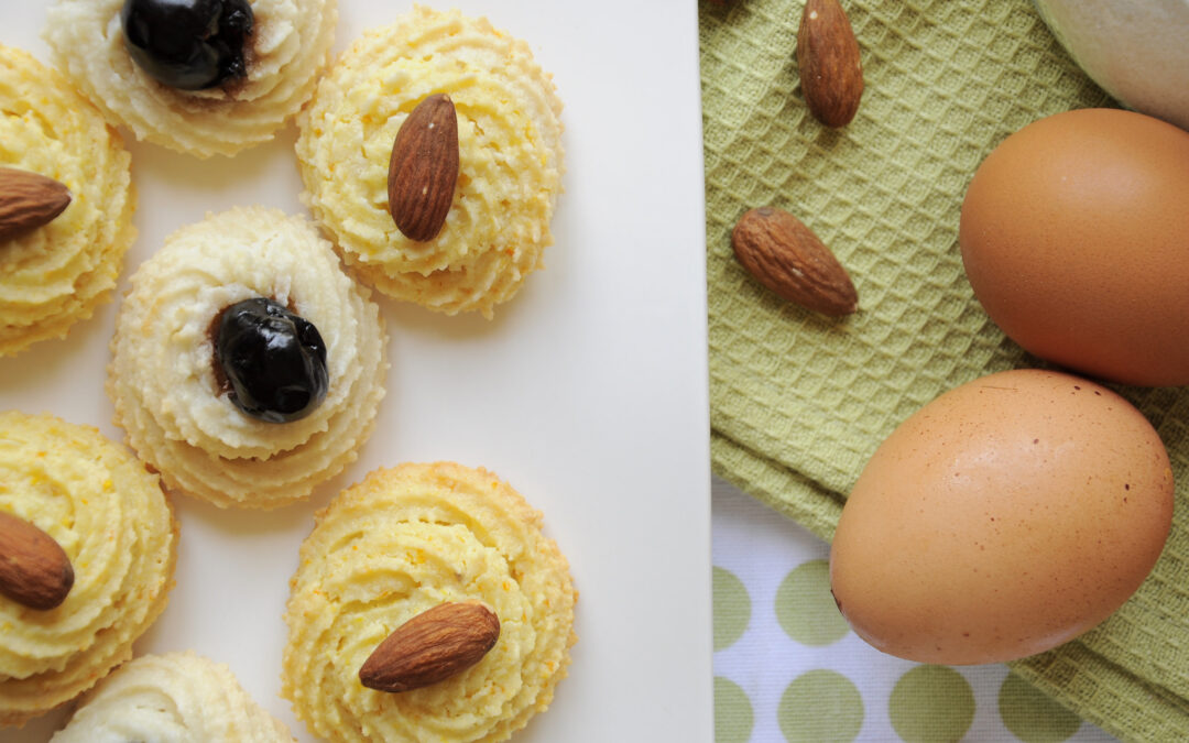 Pasticcini di pasta di mandorle