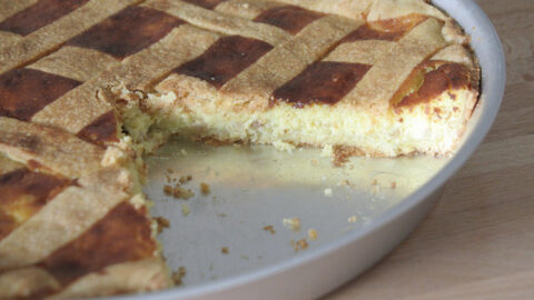 Pastiera napoletana con crema pasticcera