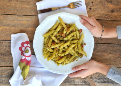 Pesto di rucola e pomodori