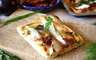 Pizza melanzane e mozzarella di bufala