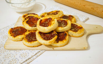 Pizzette di finta pasta sfoglia