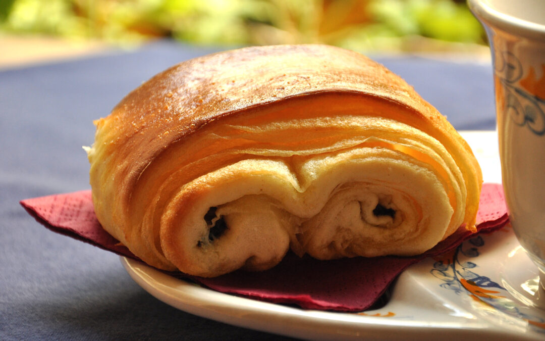 Saccottini al cioccolato (pain au chocolat)