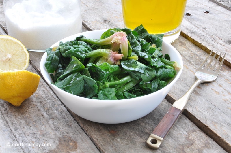 Spinaci al vapore