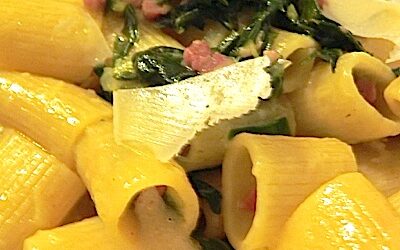 Pasta pancetta, bieta e parmigiano