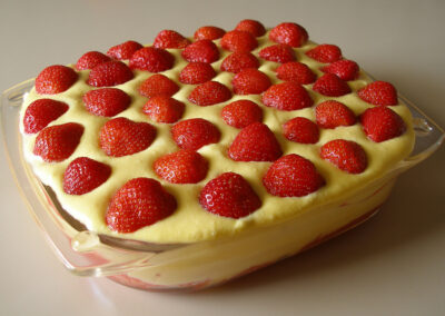 Tiramisù alle fragole senza uova