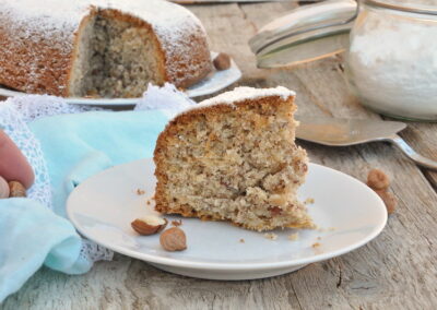 Torta di nocciole