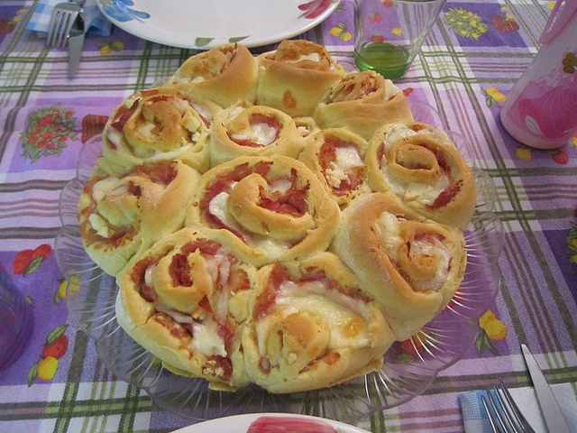 Torta di rose salata Bimby