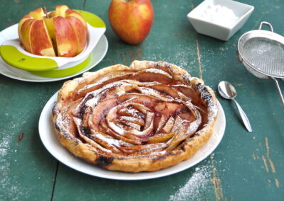 Torta sfogliata alle mele